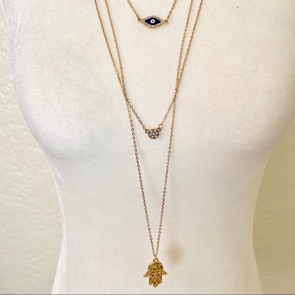 NWT Evil Eye Layered Necklace Pendant Gold - Picture 6 of 6